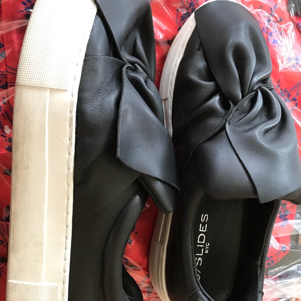 Platform Slides With Bow Detail - image 6